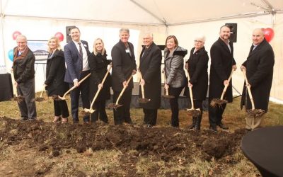 American Bank & Trust Holds Ground Breaking Celebration